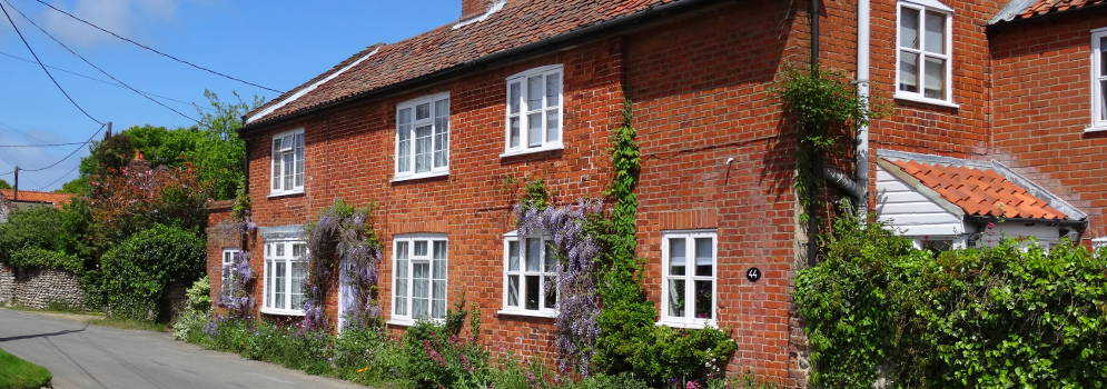 Het dorpje Aylmerton in Norfolk, Engeland