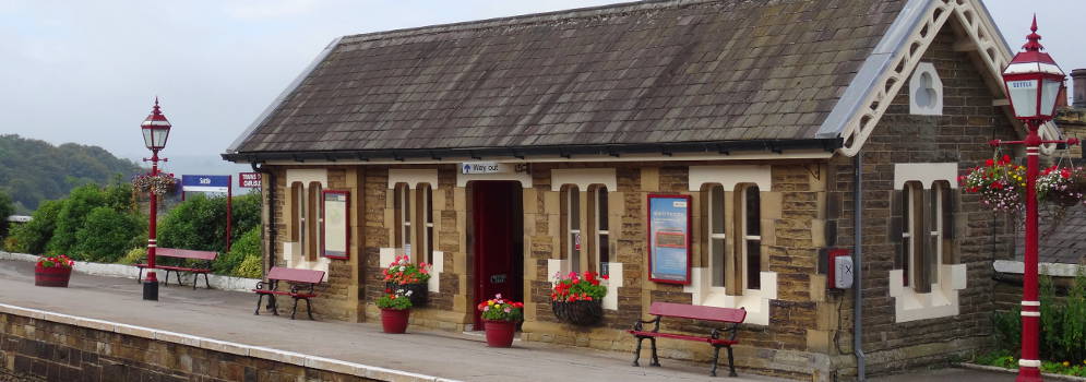 Treinstation van Settle in de Yorkshire Dales, Engeland