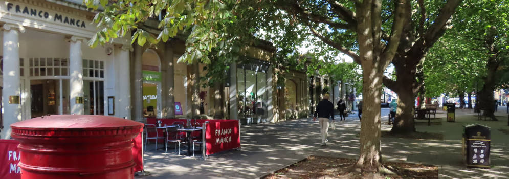 Winkelstraat The Promenade in Cheltenham