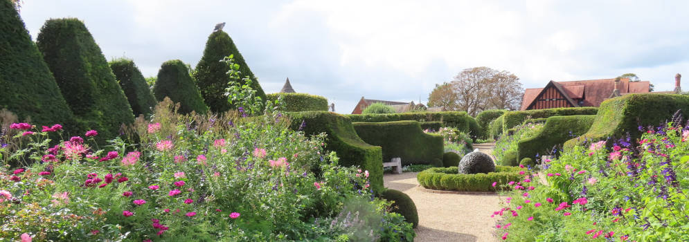 Arundel Castle Garden