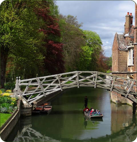 Bootje in the Backs in Cambridge, Engeland
