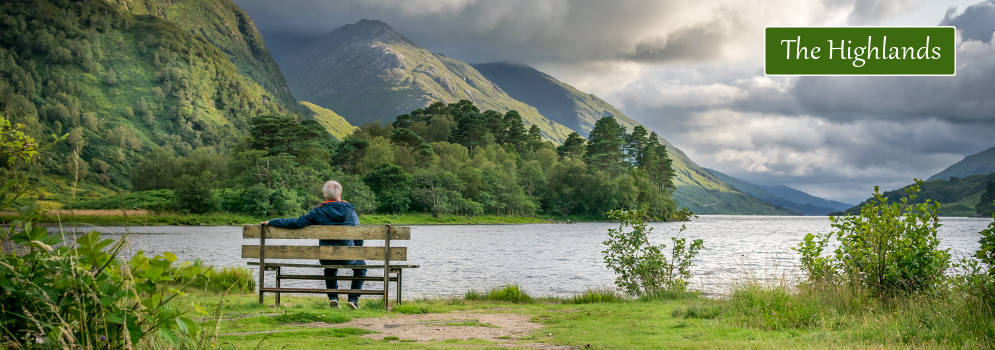 Klein meer in de Western Highlands, Schotland