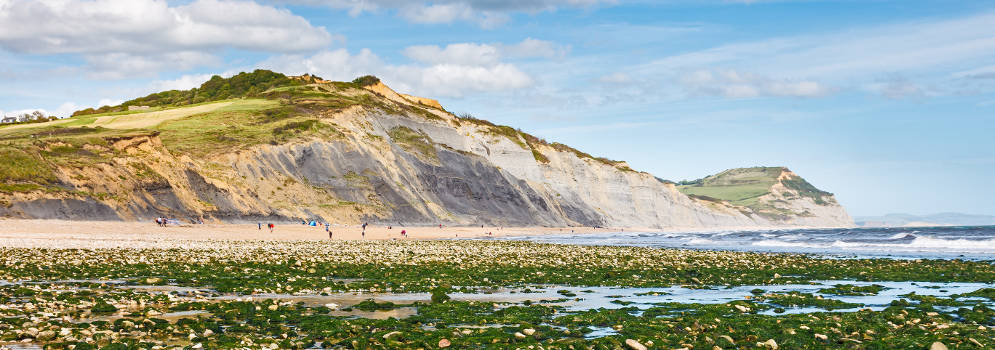 Het strand van Charmouth in Dorset, Zuid Engeland